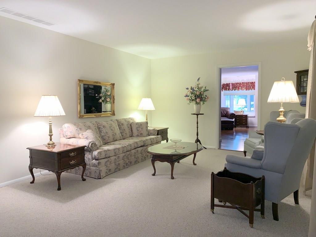 4212 North Redding Road Muncie, IN 47304 - Photo 6 of 24 Gallery Image 6