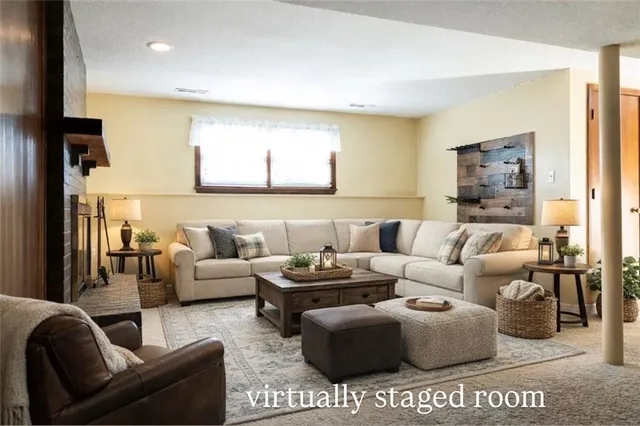 $281,000 | 7406 Northwest Belvidere Parkway, Kansas City, MO 64152