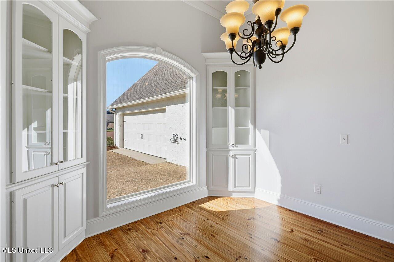 227 Clubview Circle Pearl, MS 39208 - Photo 15 of 29 16-227 Clubview Cir _ Home Tours MS