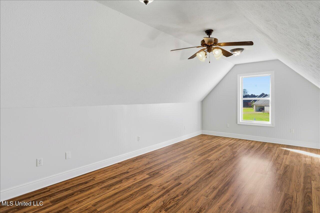 227 Clubview Circle Pearl, MS 39208 - Photo 25 of 29 29-227 Clubview Cir _ Home Tours MS