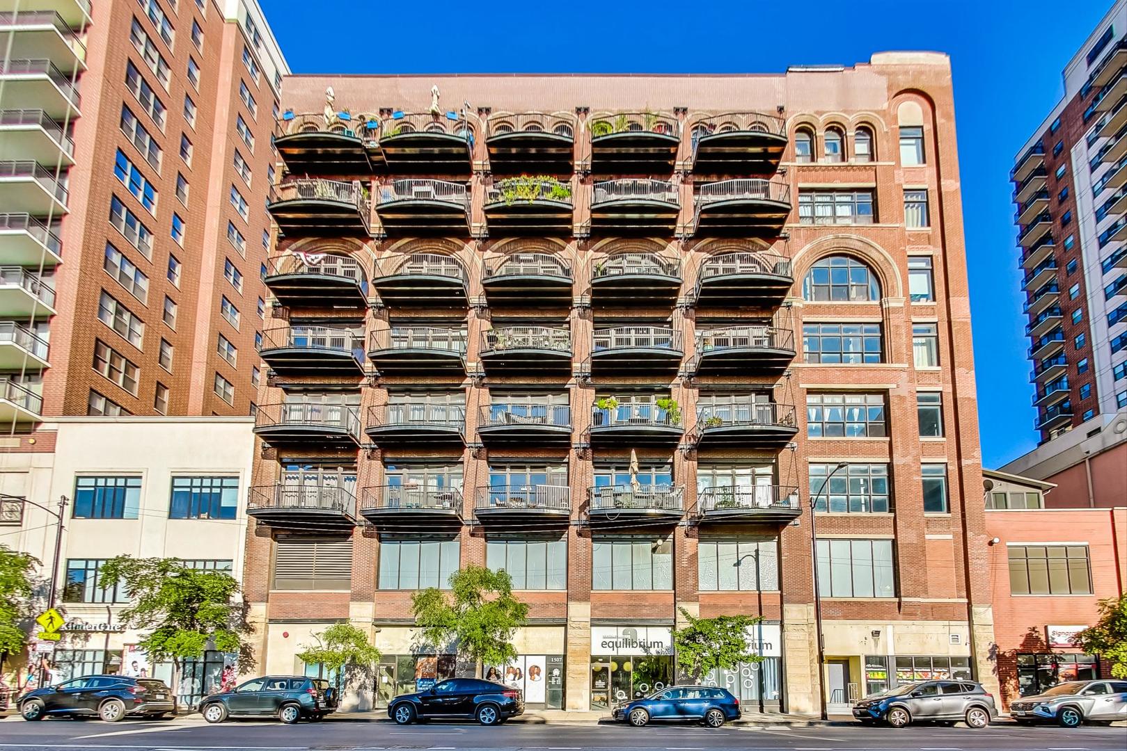 1503 South State Street, Unit 601 Chicago, IL 60605 - Photo 1 of 36