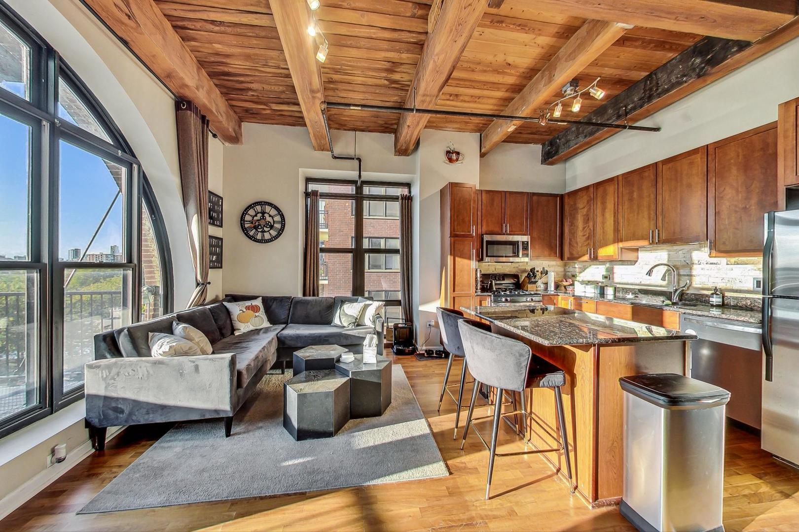 1503 South State Street, Unit 601 Chicago, IL 60605 - Photo 3 of 36