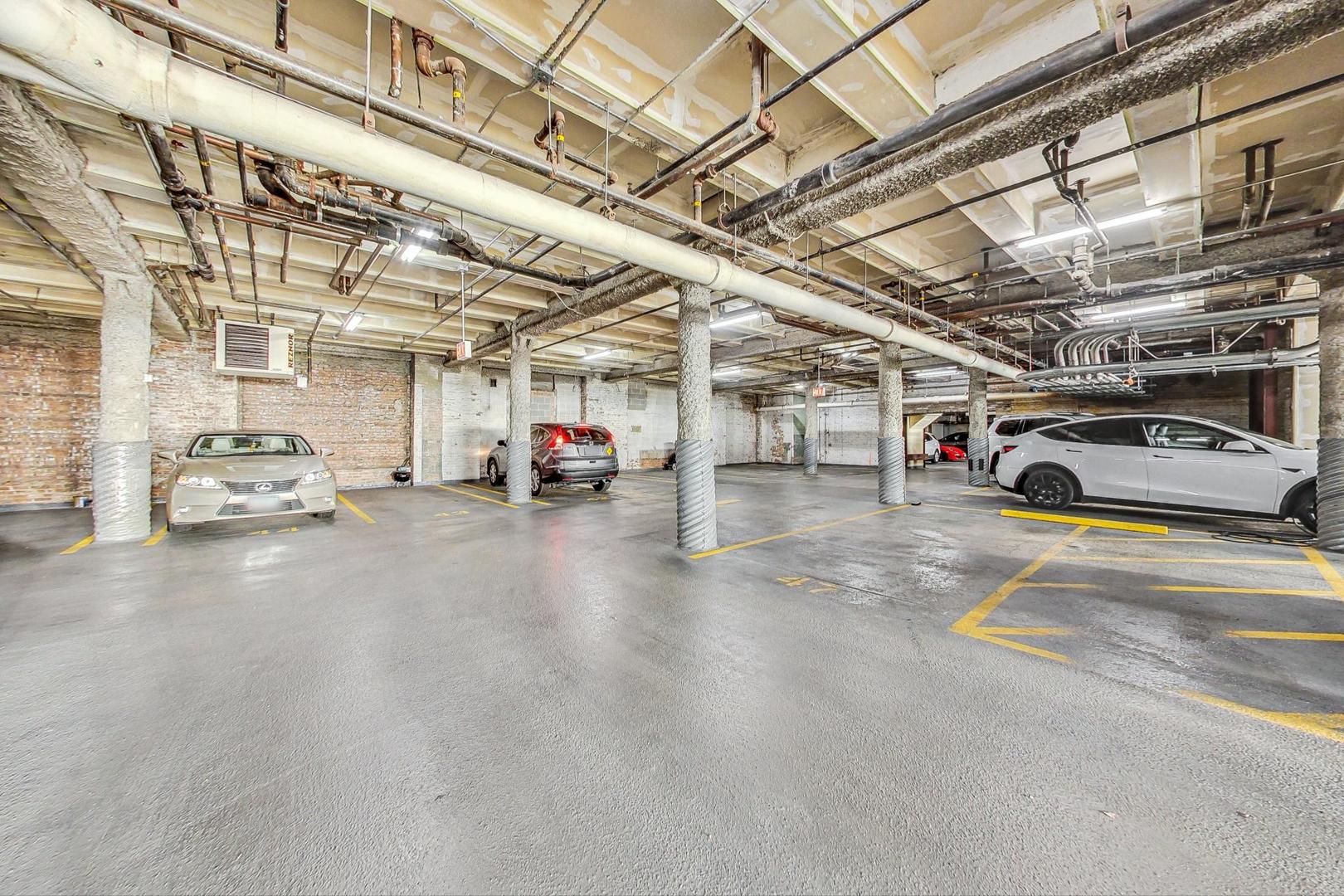1503 South State Street, Unit 601 Chicago, IL 60605 - Photo 33 of 36