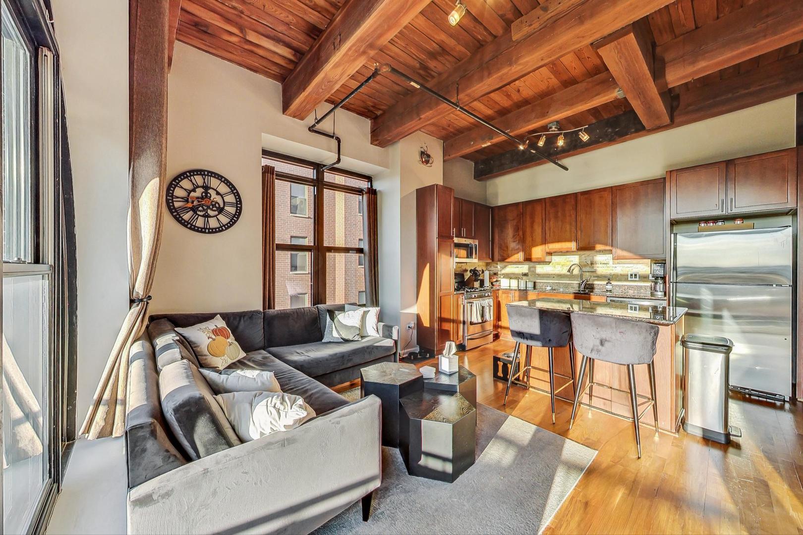 1503 South State Street, Unit 601 Chicago, IL 60605 - Photo 4 of 36