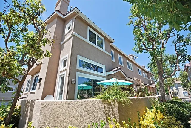 $3,600 | 25710 Wagner Way, Unit A, Stevenson Ranch, CA 91381