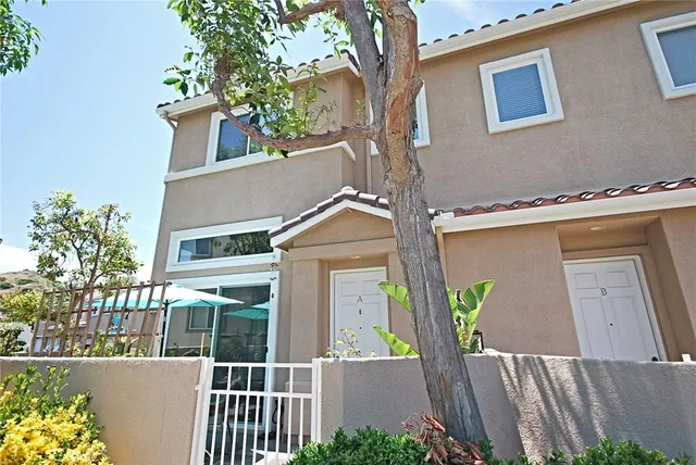 $3,600 | 25710 Wagner Way, Unit A, Stevenson Ranch, CA 91381