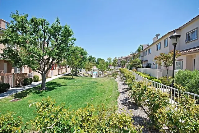 $3,600 | 25710 Wagner Way, Unit A, Stevenson Ranch, CA 91381