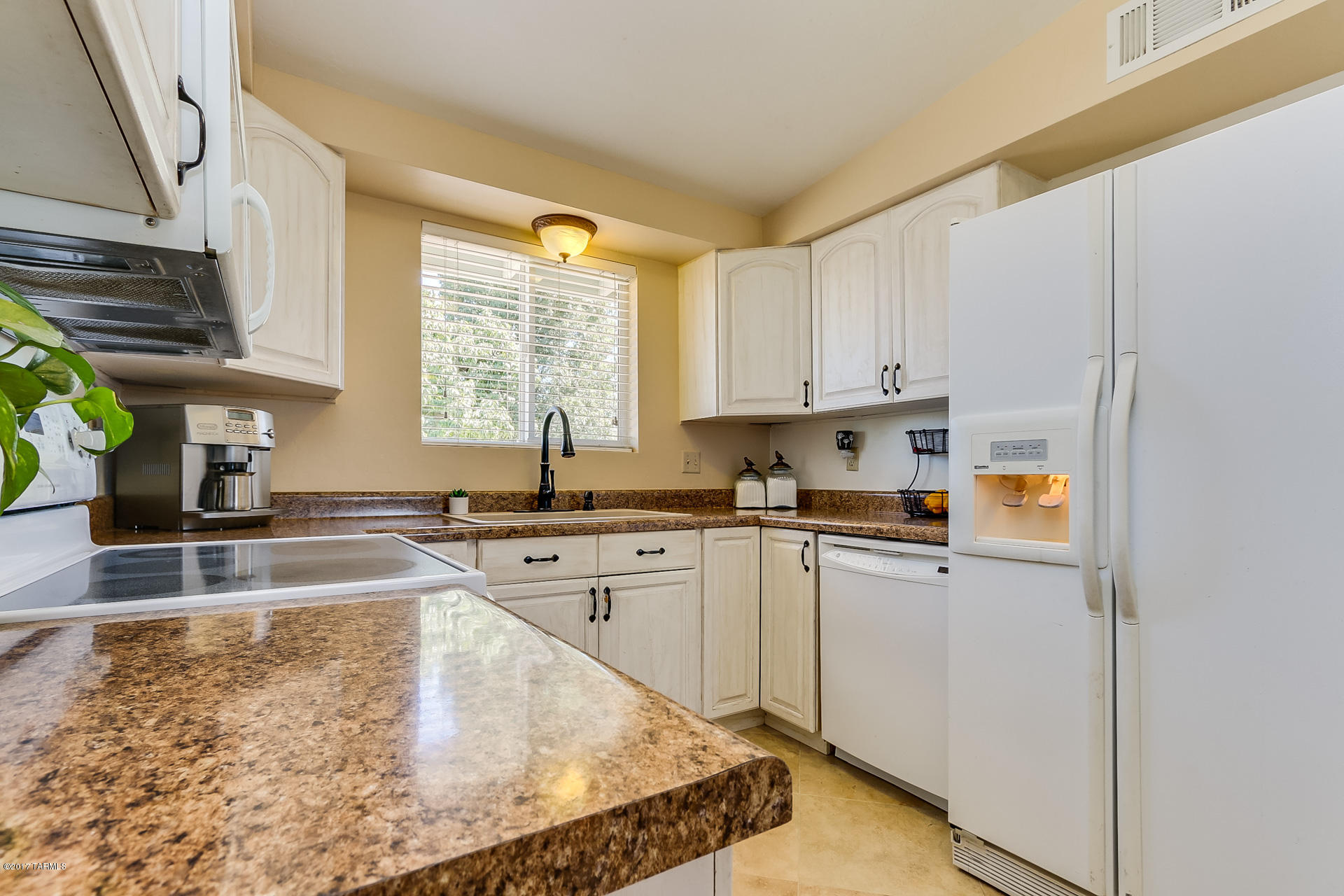 7411 North Rae Avenue Tucson, AZ 85741 - Photo 14 of 38 Gallery Image 14