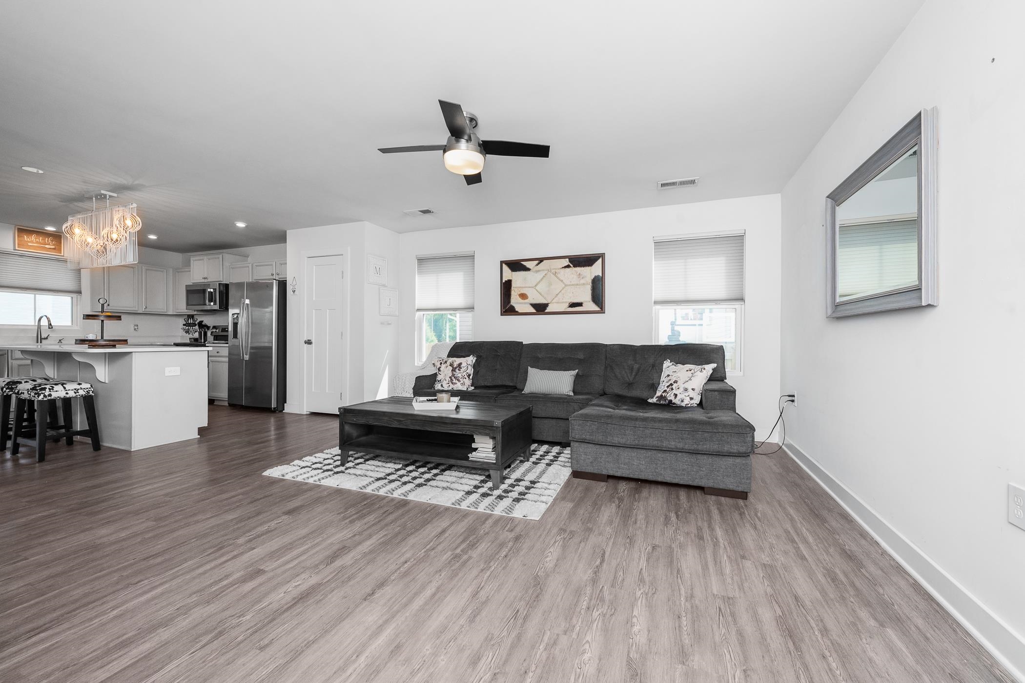 108 Bending Branch Road Greenville, SC 29605 - Photo 3 of 20 Gallery Image 3