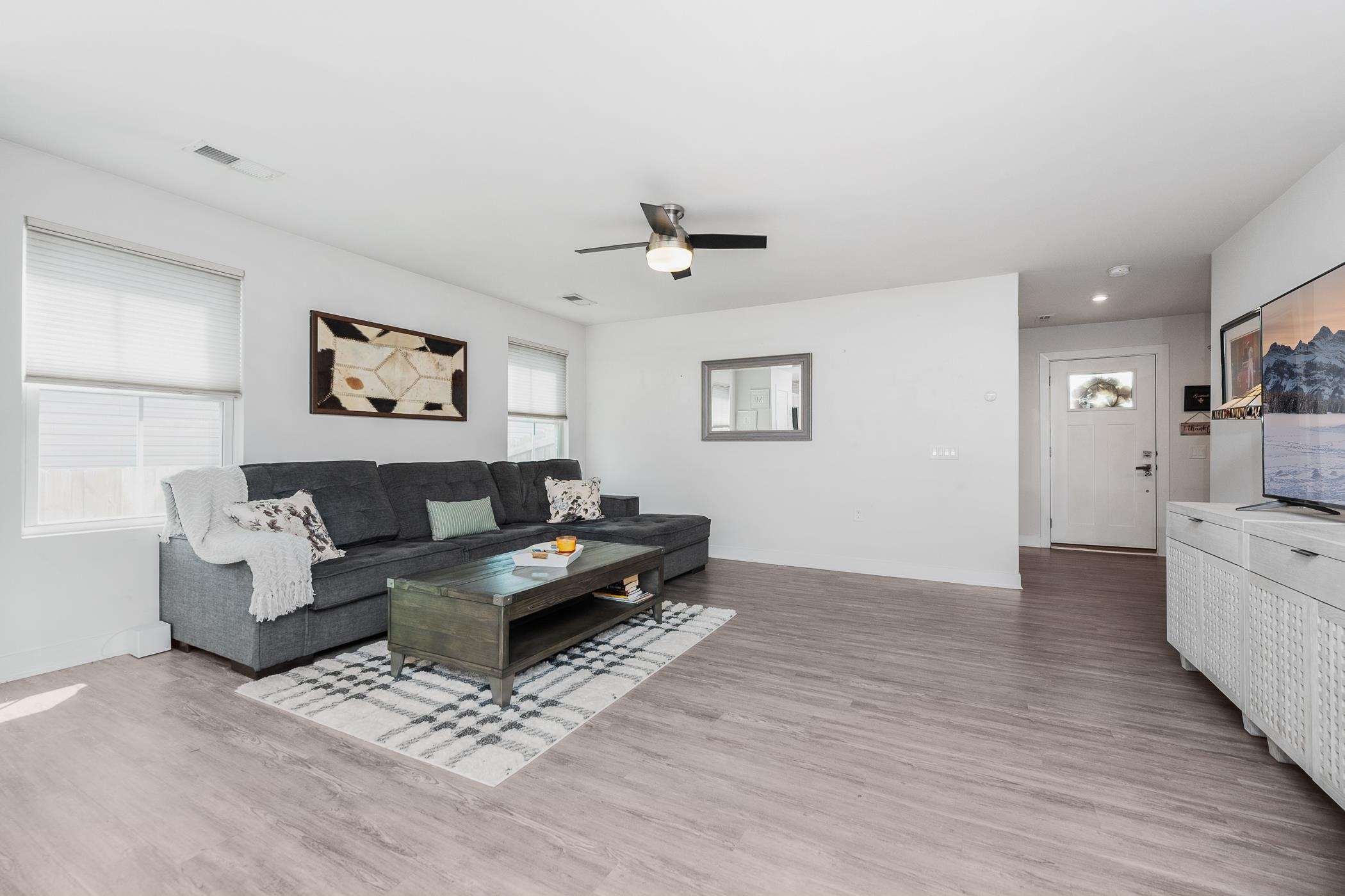 108 Bending Branch Road Greenville, SC 29605 - Photo 4 of 20 Gallery Image 4