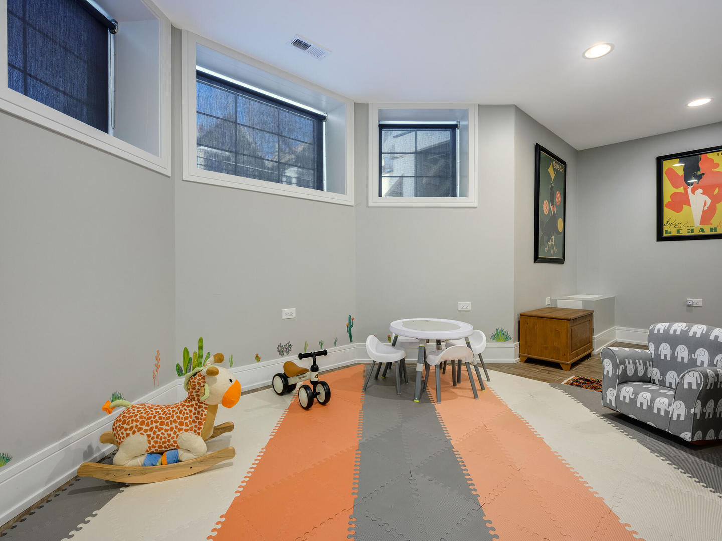 2919 North Dawson Avenue Chicago, IL 60618 - Photo 27 of 38 a bedroom with furniture and a window