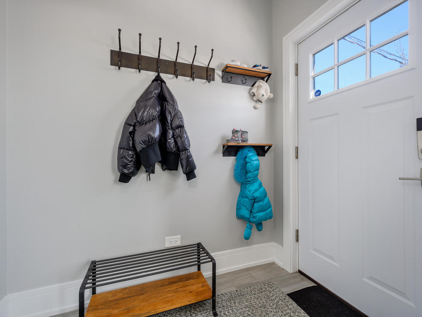 2919 North Dawson Avenue Chicago, IL 60618 - Photo 31 of 38