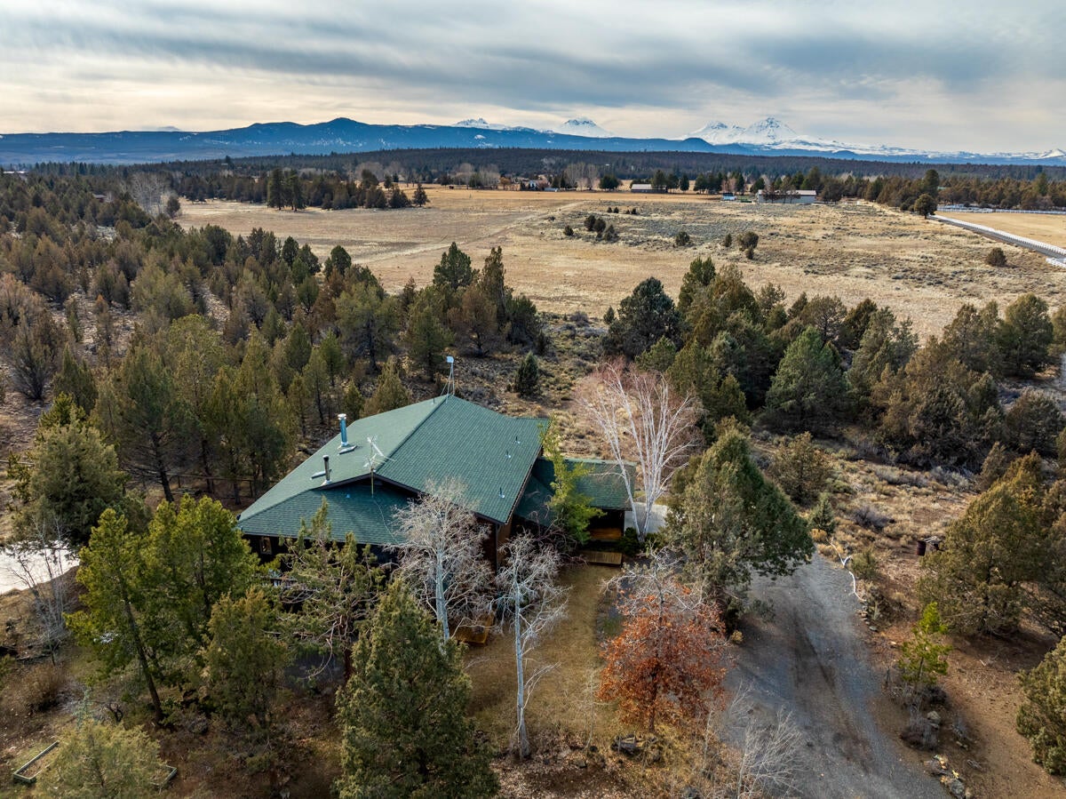 64975 Allen Road Bend, OR 97703 - Photo 83 of 84 64975 Allen Rd_MLS_1177