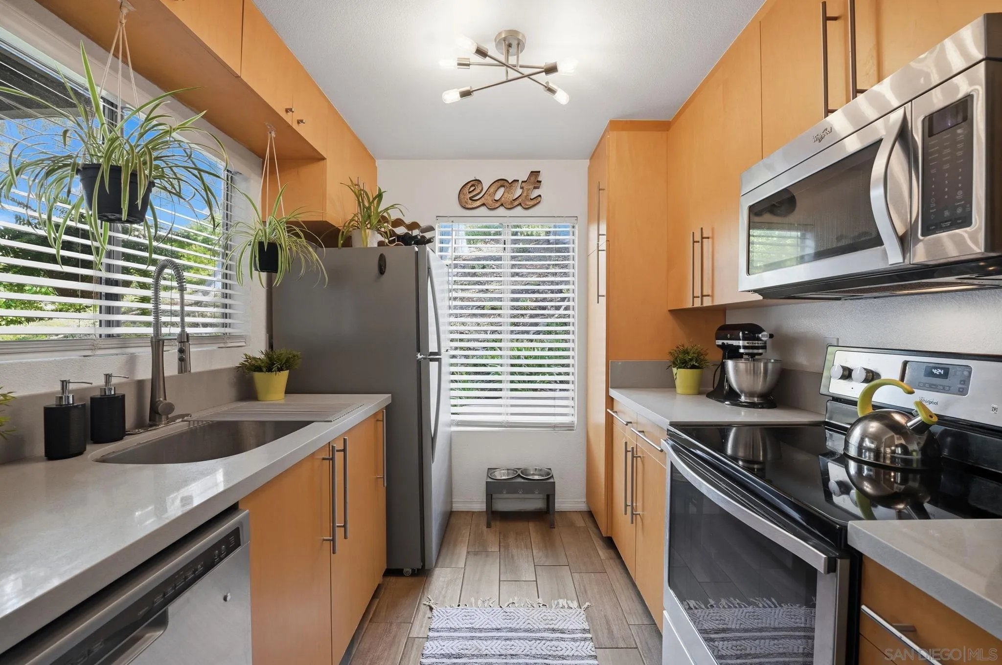 230 Diamond Way, Unit 147 Vista, CA 92083 - Photo 12 of 30