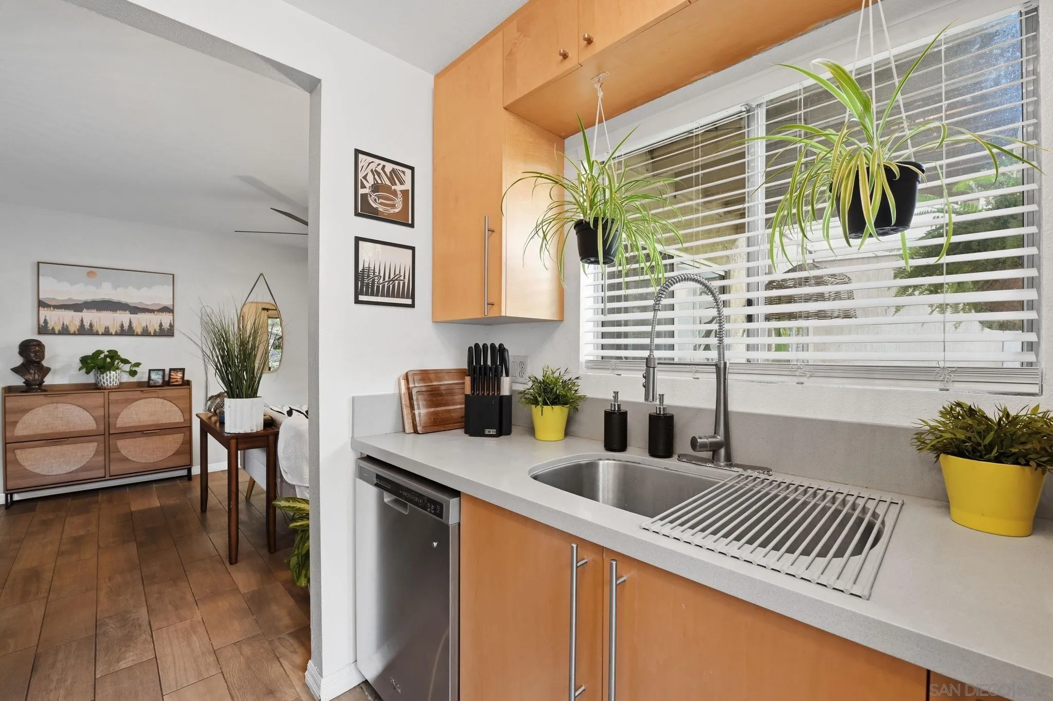 230 Diamond Way, Unit 147 Vista, CA 92083 - Photo 15 of 30