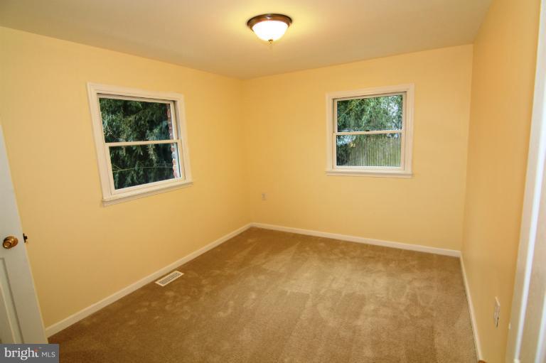 6113 Hunt Club Road Elkridge, MD 21075 - Photo 9 of 11 Bedroom