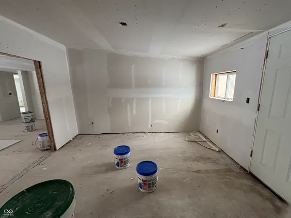 $90,000 | 2104 Hunter Avenue, New Castle, IN 47362