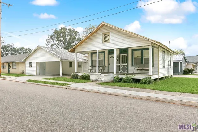 $162,000 | 24010 1st Street, Plaquemine, LA 70764