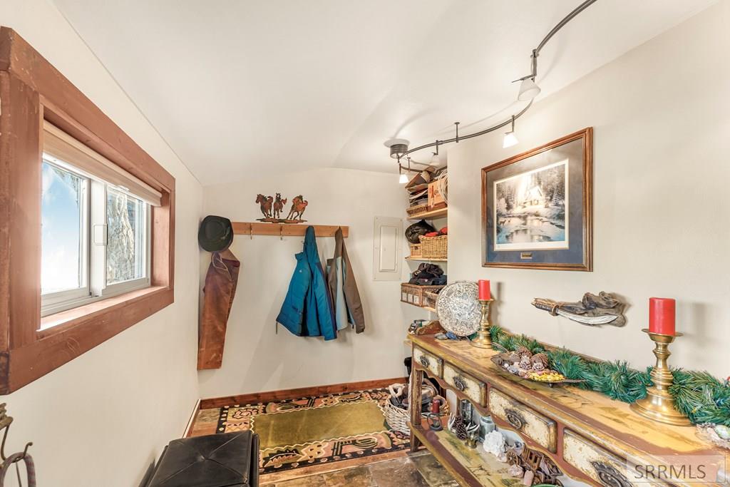 232 North Spruce Street Parker, ID 83445 - Photo 29 of 33 Mud Room