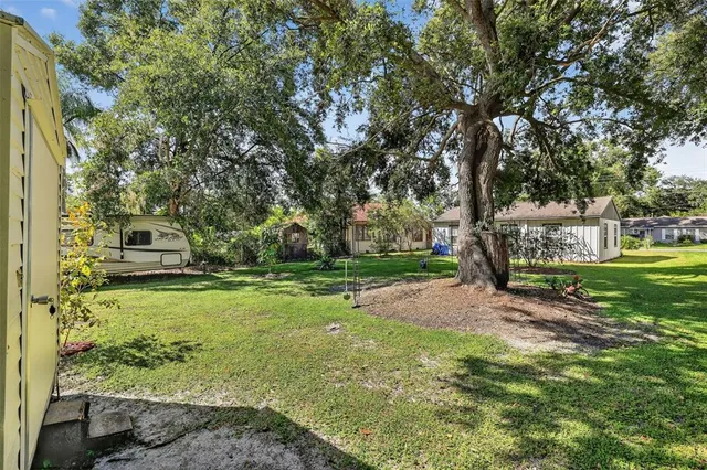 $200,000 | 410 Bassedena Circle South, Lakeland, FL 33805