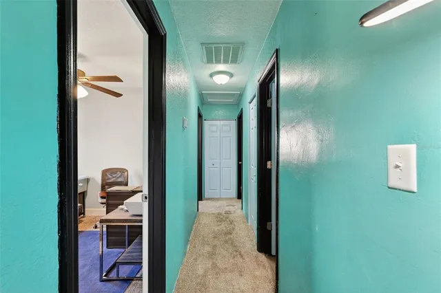 $200,000 | 410 Bassedena Circle South, Lakeland, FL 33805