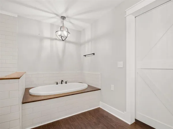 $539,000 | 405 Dove Lane, Leesville, LA 71446