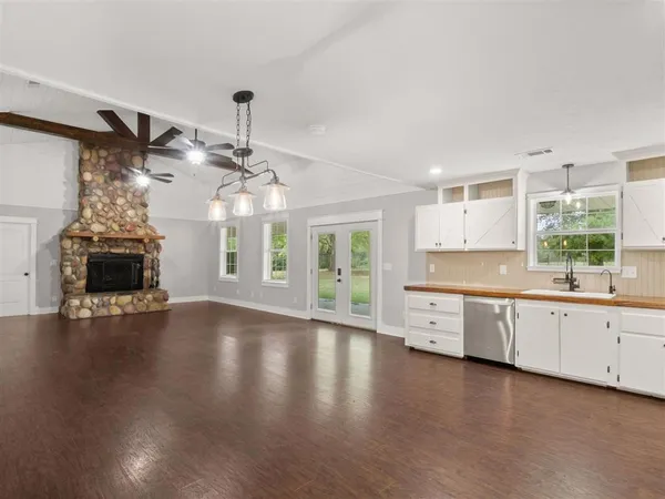 $539,000 | 405 Dove Lane, Leesville, LA 71446