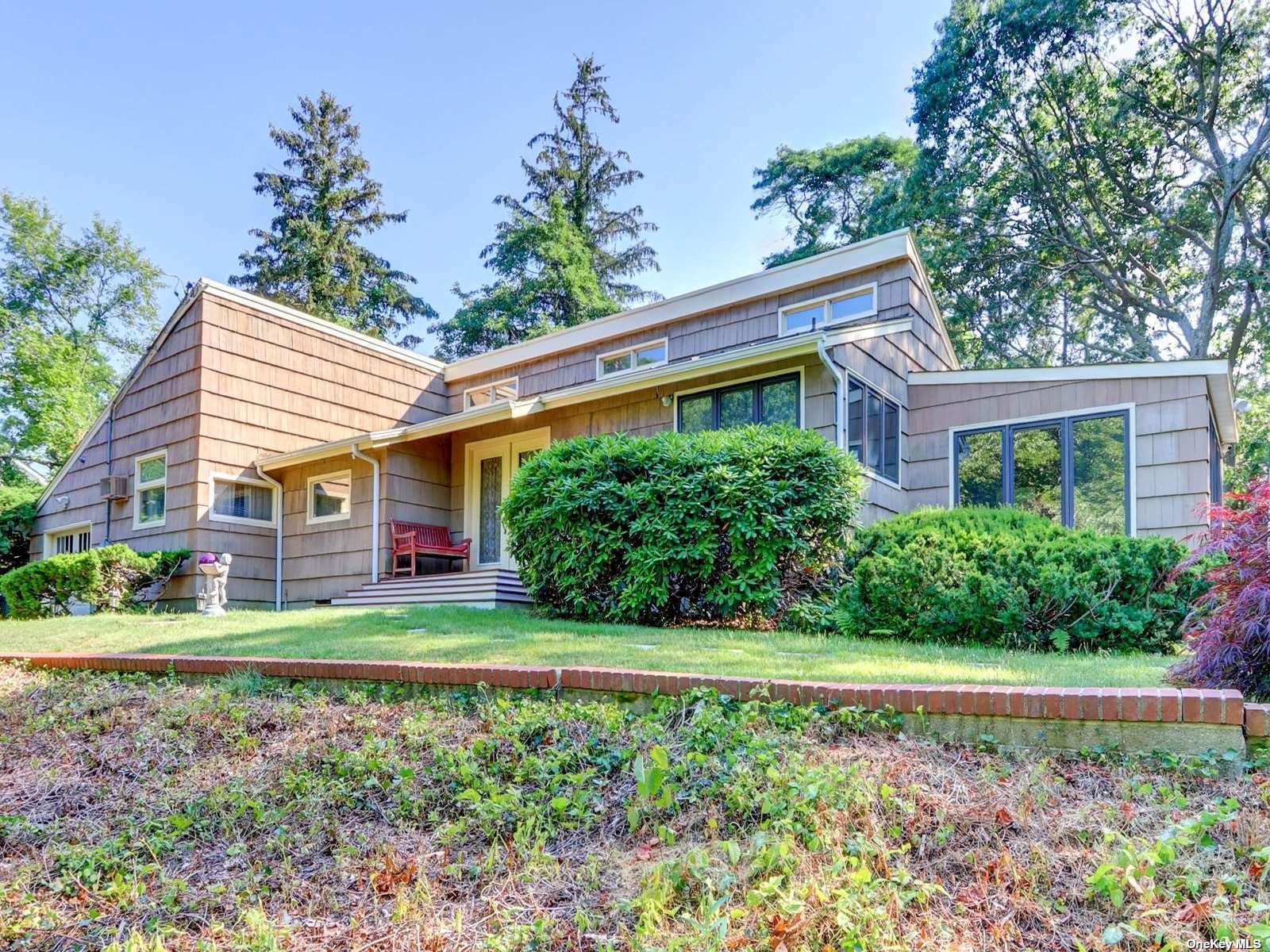 24 Old Field Road Setauket, NY 11733 - Photo 1 of 1 Gallery Image 1