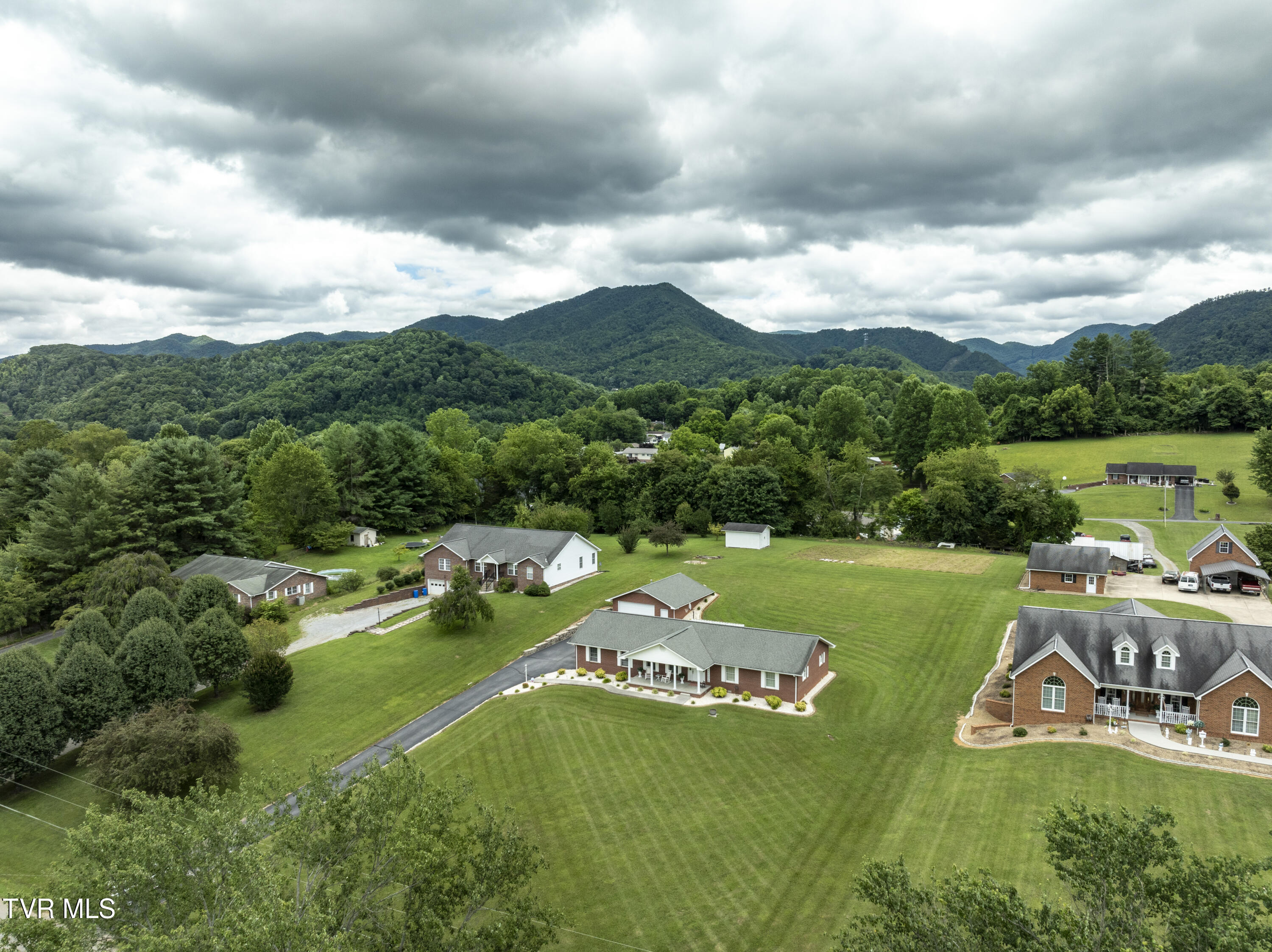 171 Clay Little Road Elizabethton, TN 37643 - Photo 9 of 40 Clay-aerials-7