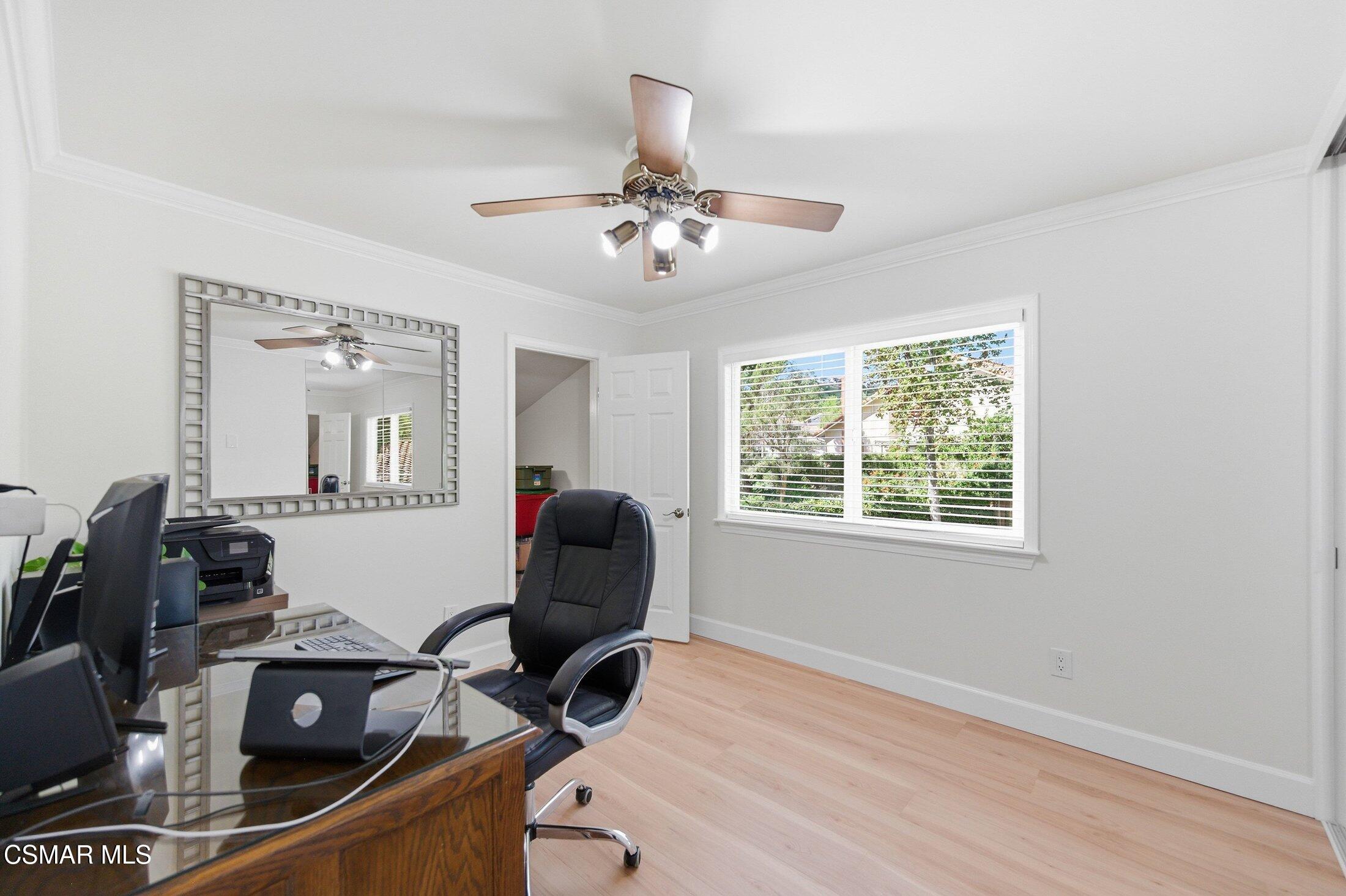 18525 Entrada Court Porter Ranch, CA 91326 - Photo 27 of 72 042_18525_entrada_court_00042_946