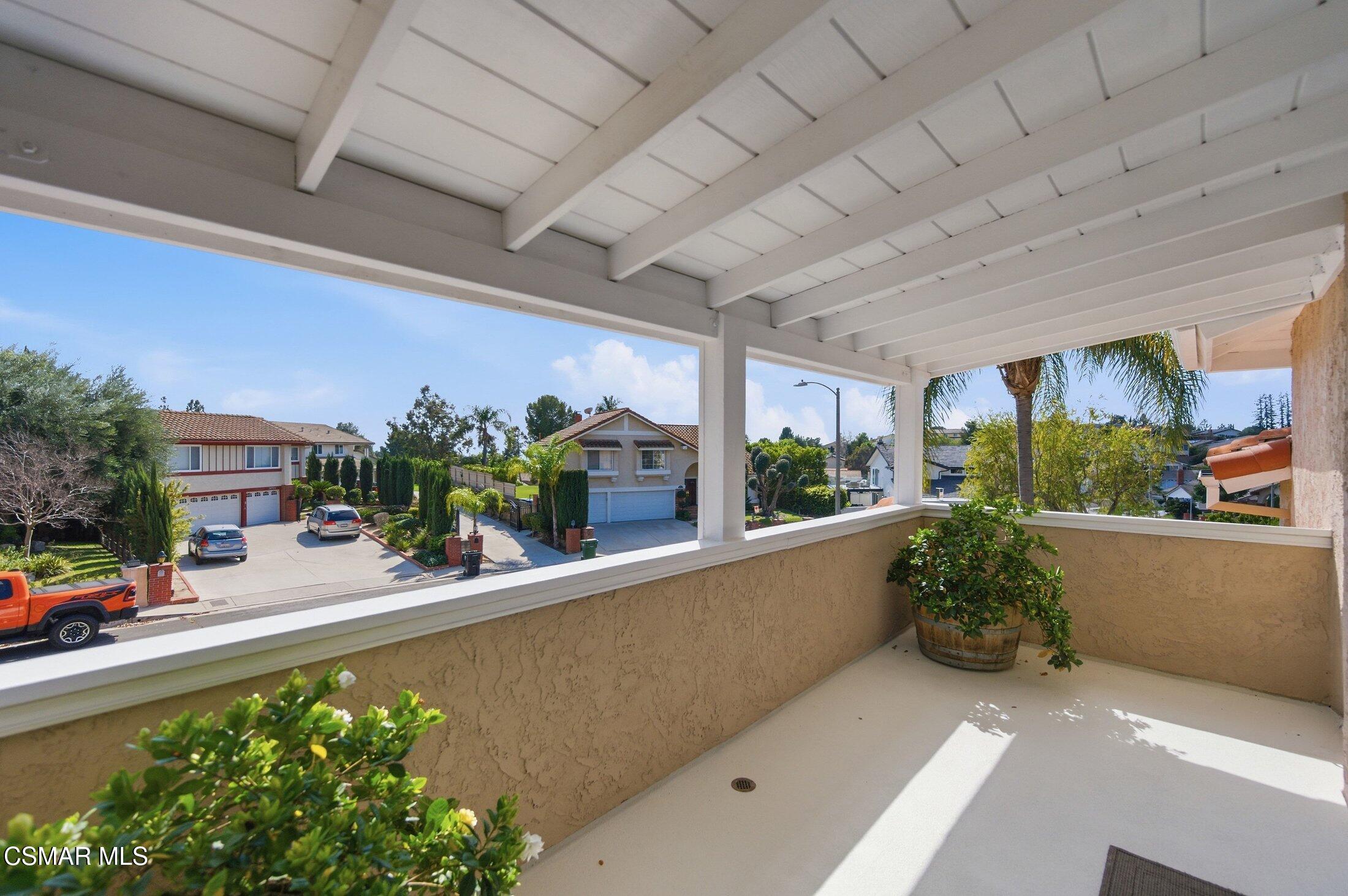 18525 Entrada Court Porter Ranch, CA 91326 - Photo 45 of 72 049_18525_entrada_court_00049_223