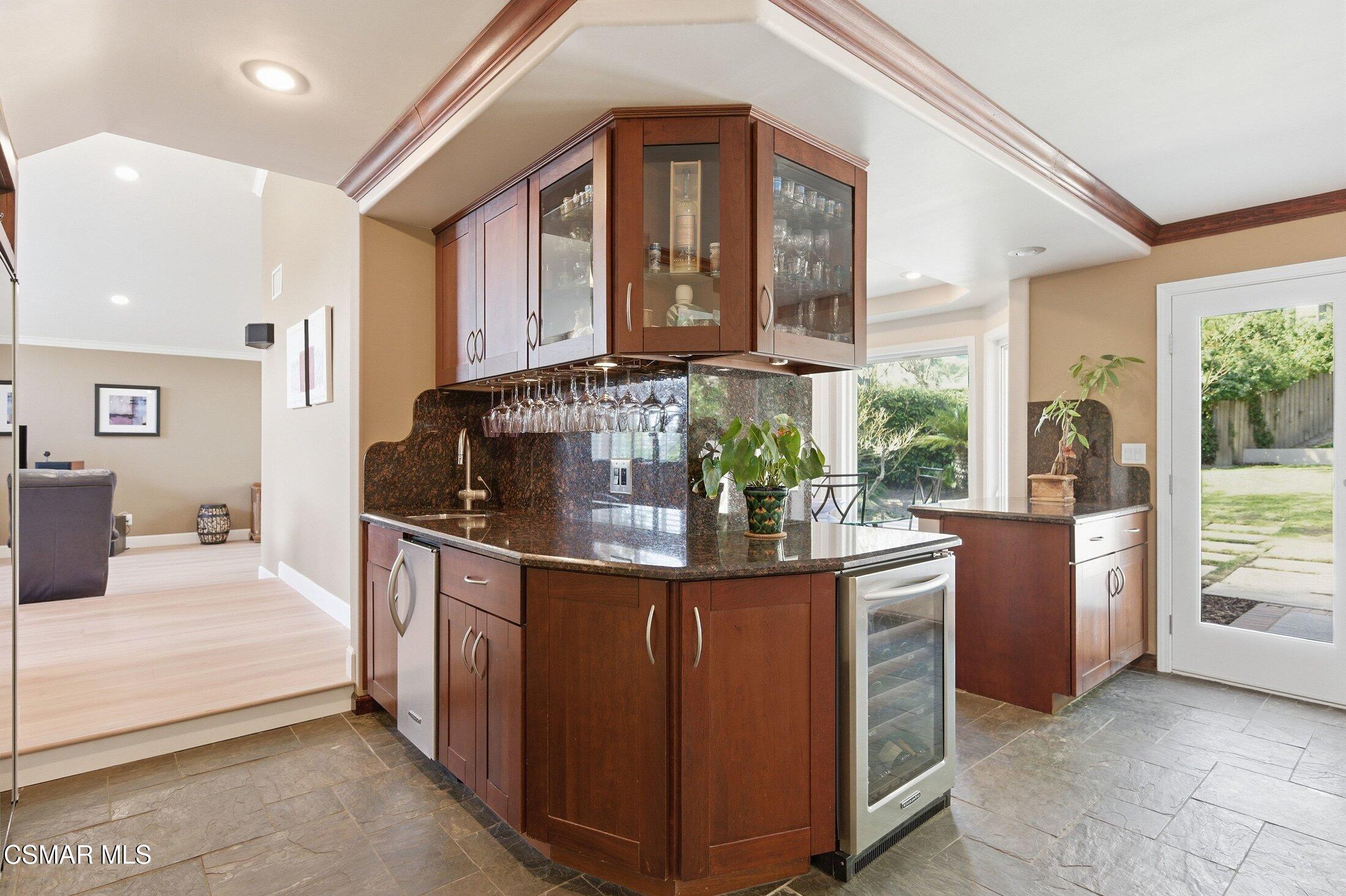 18525 Entrada Court Porter Ranch, CA 91326 - Photo 56 of 72 060_18525_entrada_court_00060_21