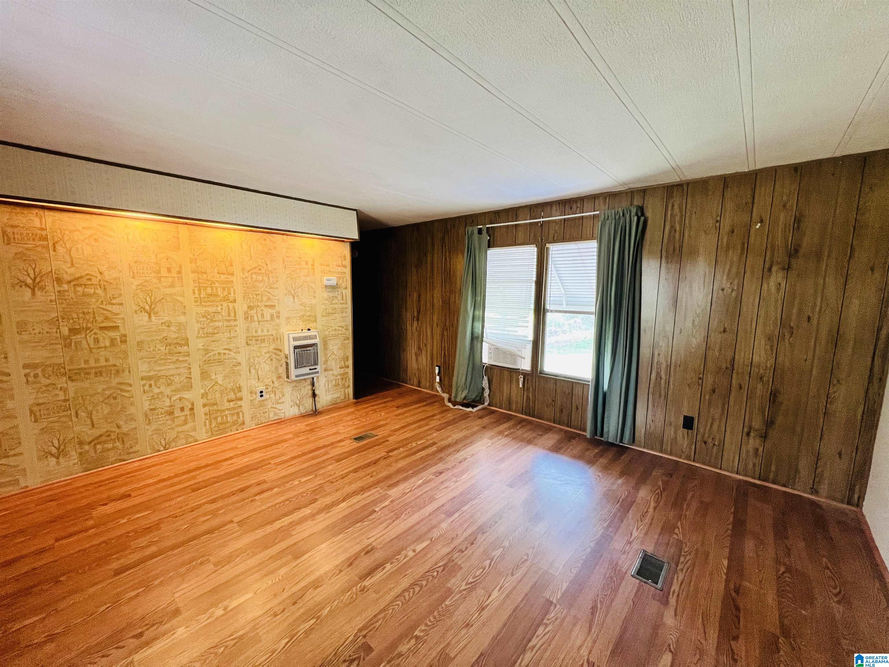 809 Cedar Springs Road Weaver, AL 36277 - Photo 5 of 17