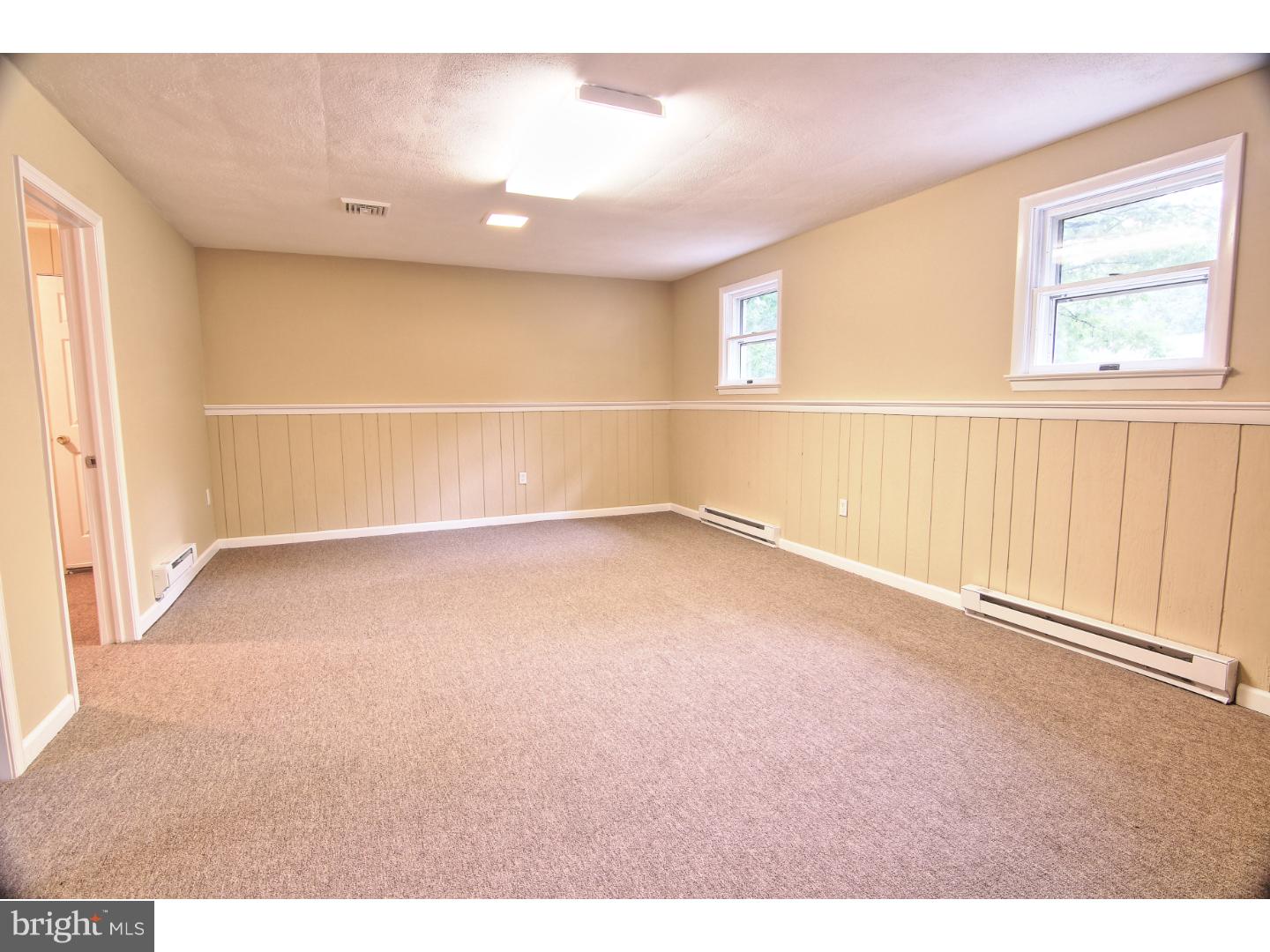 1562 North Valley Road Pottstown, PA 19464 - Photo 17 of 25 Gallery Image 17