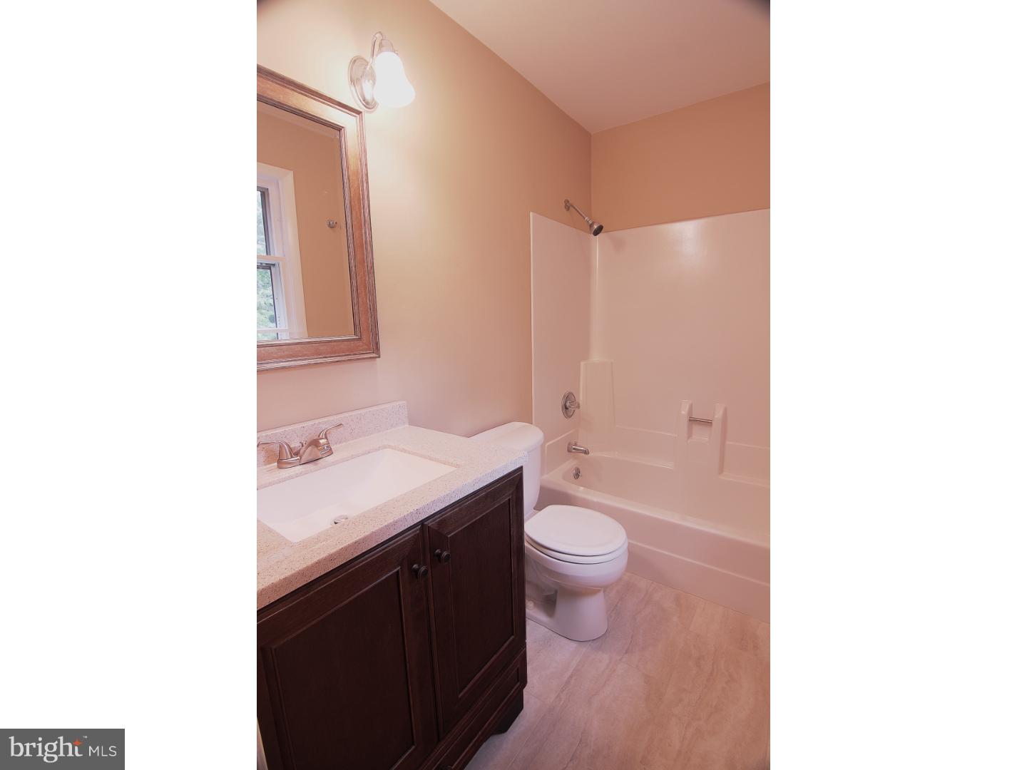1562 North Valley Road Pottstown, PA 19464 - Photo 9 of 25 Gallery Image 9