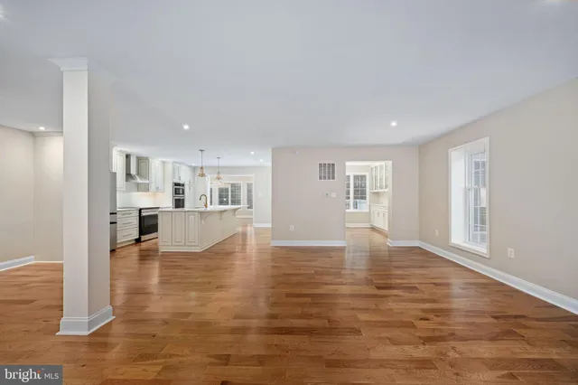 $899,999 | 8200 Howard Trail, Fredericksburg, VA 22407