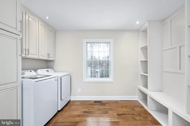 $899,999 | 8200 Howard Trail, Fredericksburg, VA 22407