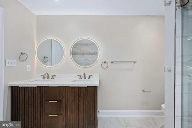 $899,999 | 8200 Howard Trail, Fredericksburg, VA 22407