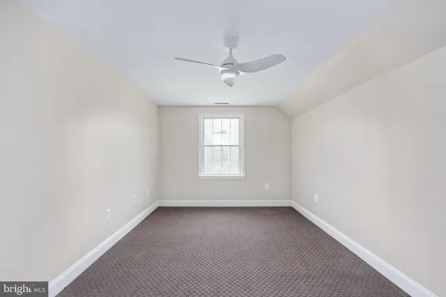 $899,999 | 8200 Howard Trail, Fredericksburg, VA 22407