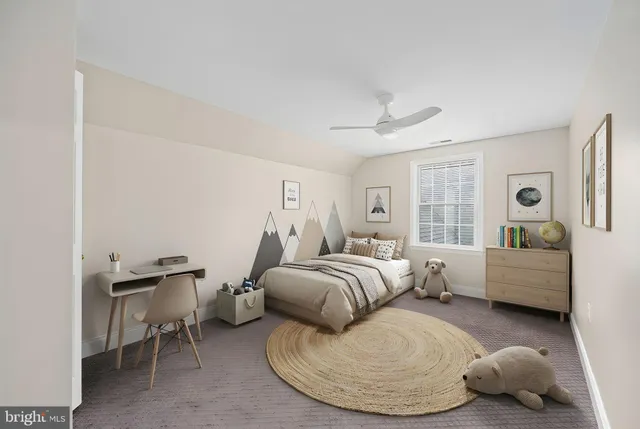 $899,999 | 8200 Howard Trail, Fredericksburg, VA 22407