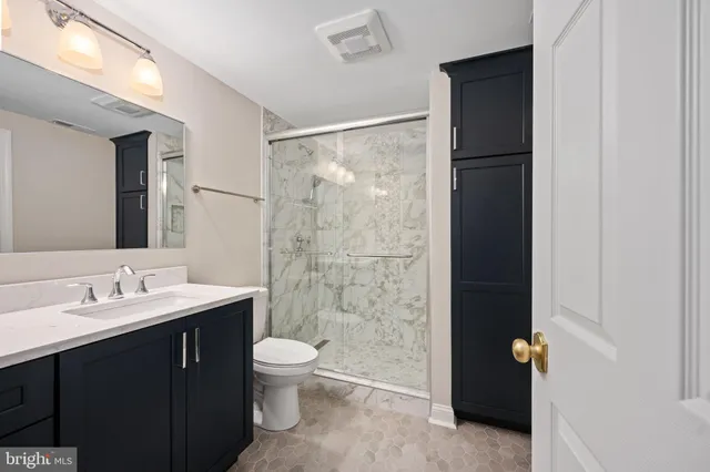 $899,999 | 8200 Howard Trail, Fredericksburg, VA 22407