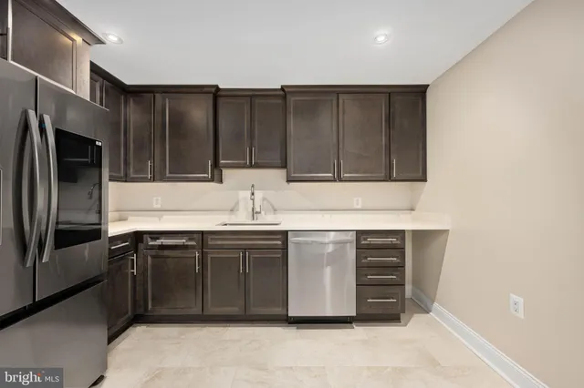 $899,999 | 8200 Howard Trail, Fredericksburg, VA 22407