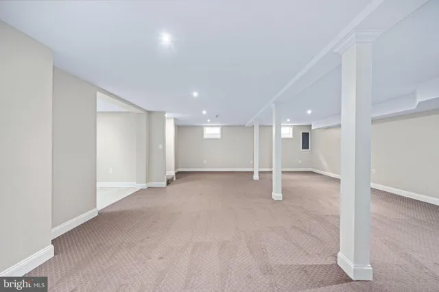 $899,999 | 8200 Howard Trail, Fredericksburg, VA 22407