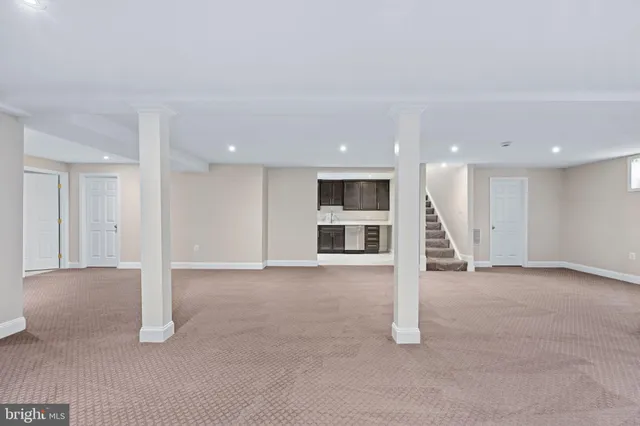 $899,999 | 8200 Howard Trail, Fredericksburg, VA 22407