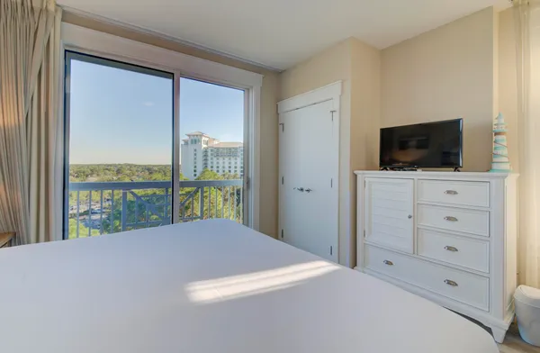 $310,000 | 9800 Grand Sandestin Boulevard, Unit 5715, Miramar Beach, FL 32550