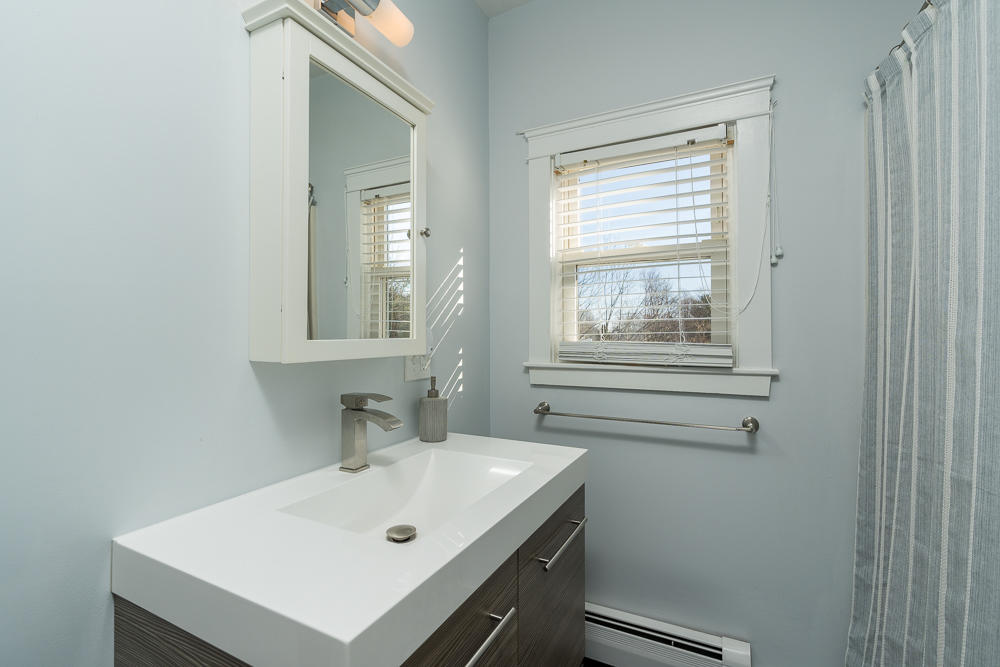 537 Shore Road, Unit 4 Cape Elizabeth, ME 04107 - Photo 24 of 29 537ShoreRoad-4