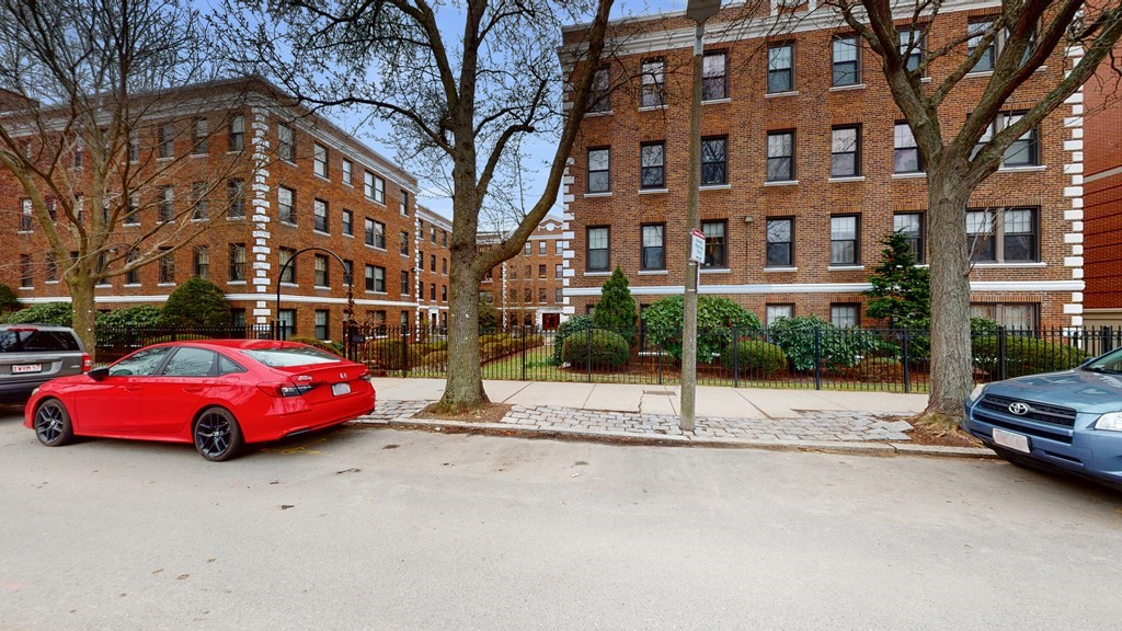 62 Queensberry Street, Unit 306 Boston, MA 02215 - Photo 17 of 20