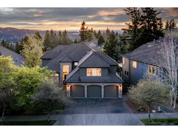 $1,395,000 | 2393 Taylor Drive, West Linn, OR 97068