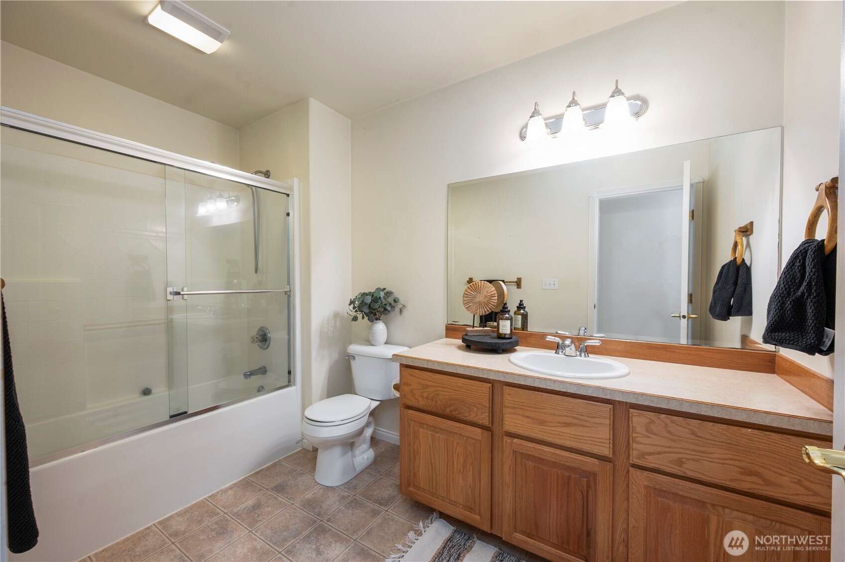 8171 Quinault Road Blaine, WA 98230 - Photo 19 of 39
