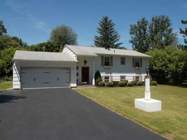 995 Chili Center Coldwater Road Chili, NY 14624 - Photo 1 of 1 Exterior Front